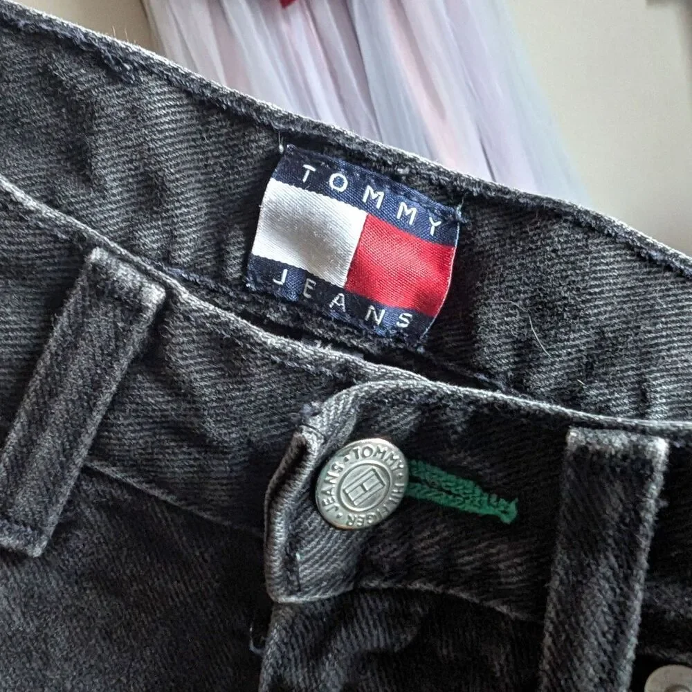 Vintage 90s Y2K Tommy Hilfiger Jeans Black Denim Cropped Distressed JRS Size 1